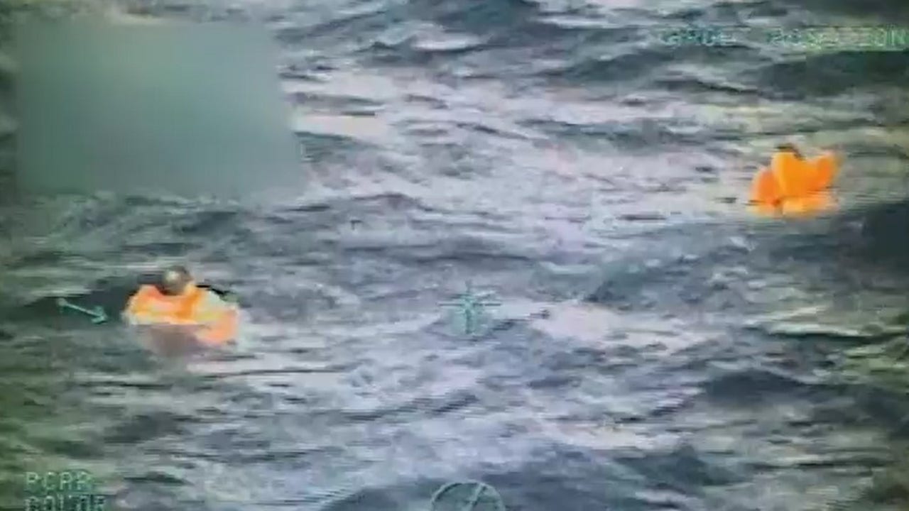 Watch: Coast Guard rescues 2 men after fishing boat capsizes near Puerto Rico