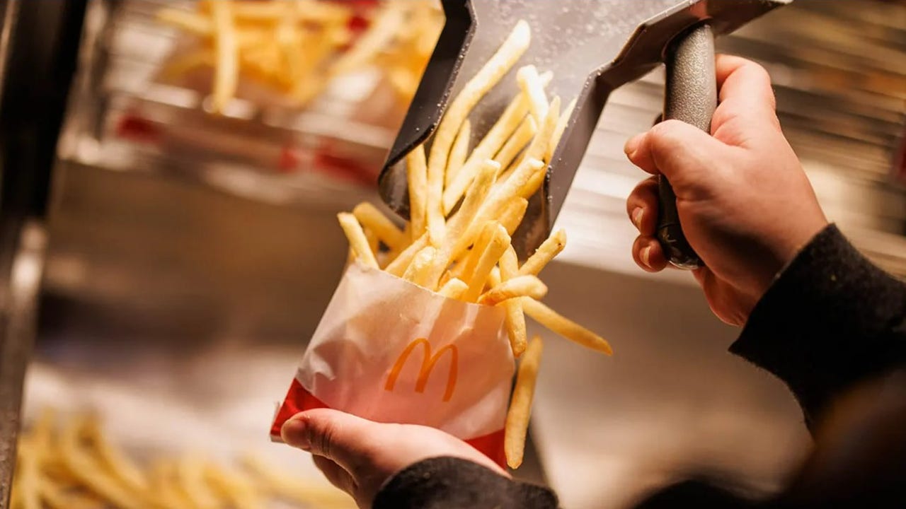 McDonald's debuts new value menu, extends $5 meal deal | FOX 11