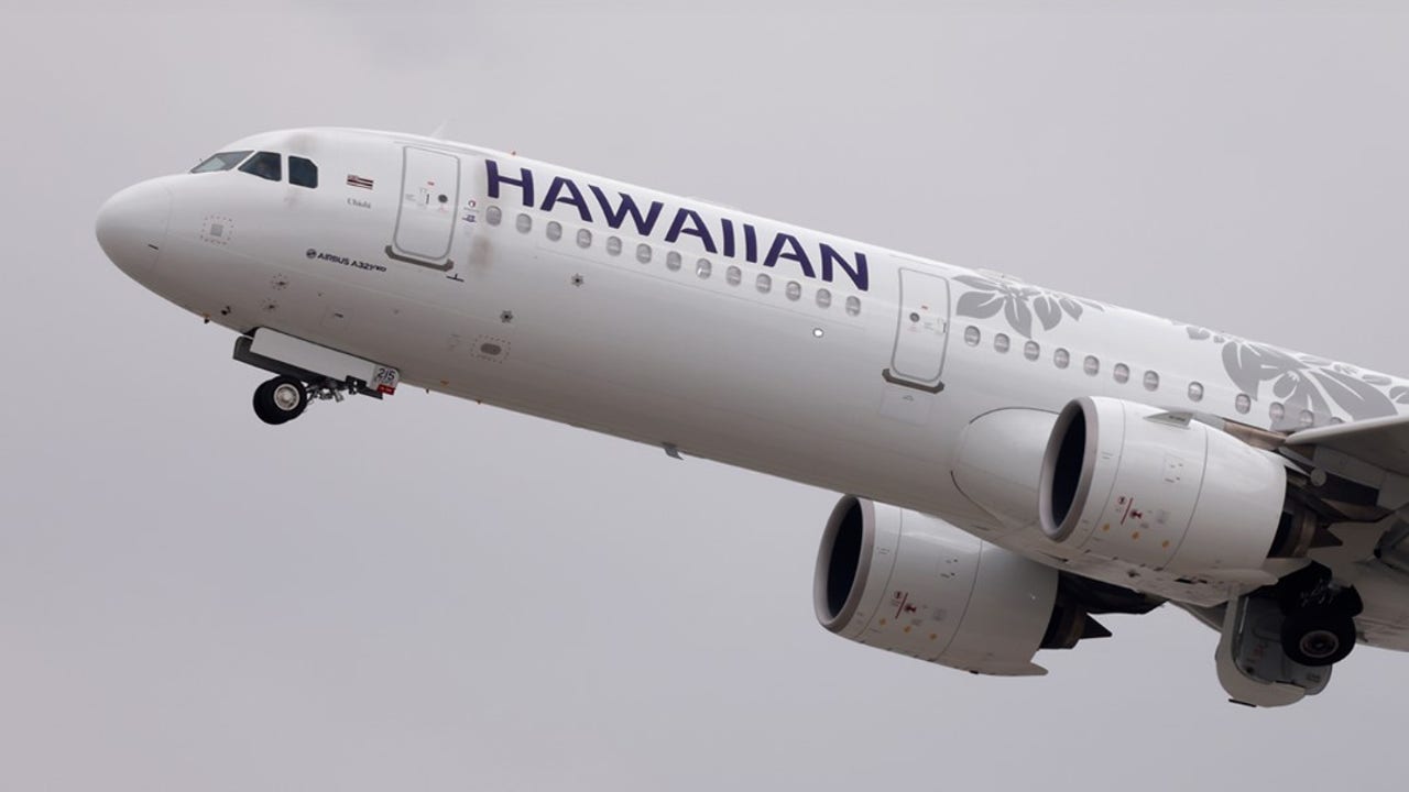 hawaiian-plane.jpg?ve=1&tl=1