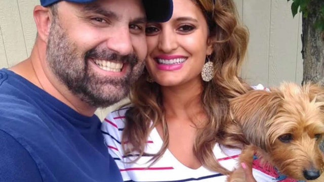 Terminally ill dog becomes wedding witness for Colorado couple: 'She was part of our family'