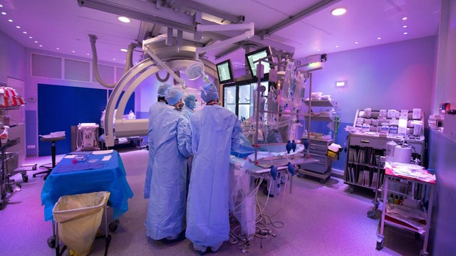 Surgeon says insurance provider contacted her during patient's surgery