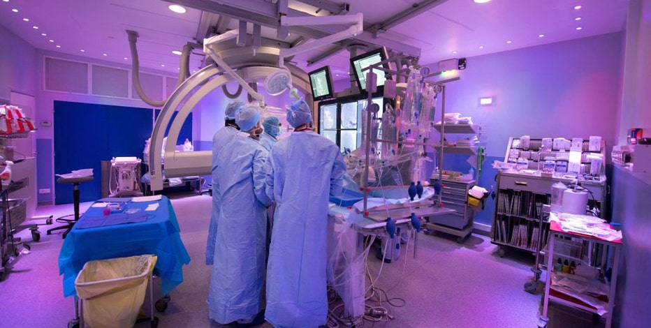 Surgeon says insurance provider contacted her during patient's surgery