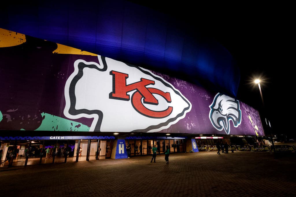 Reporter found dead before Super Bowl had sedative in his system, police say
