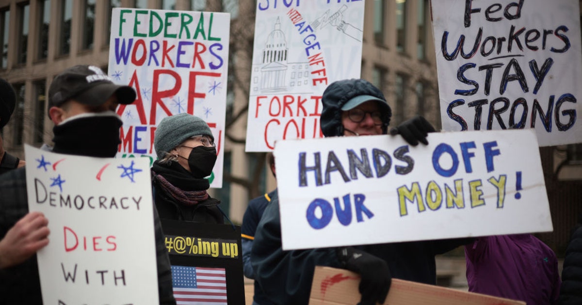 Fired federal employees search for work but struggle to replace their ...
