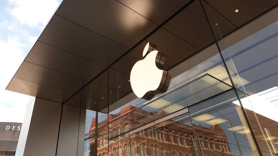 Apple unveils historic $500B investment in US manufacturing, innovation: 'Bullish on the future'