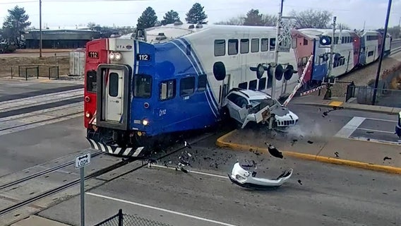 Video shows driver escape seconds before train smashes into SUV
