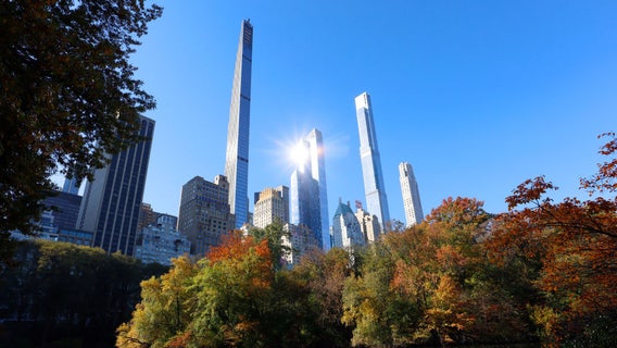 The wealthiest Americans flocked to these cities last year, according to experts