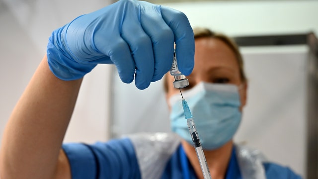 Trump signs executive order to block federal money for schools with COVID-19 vaccine mandates