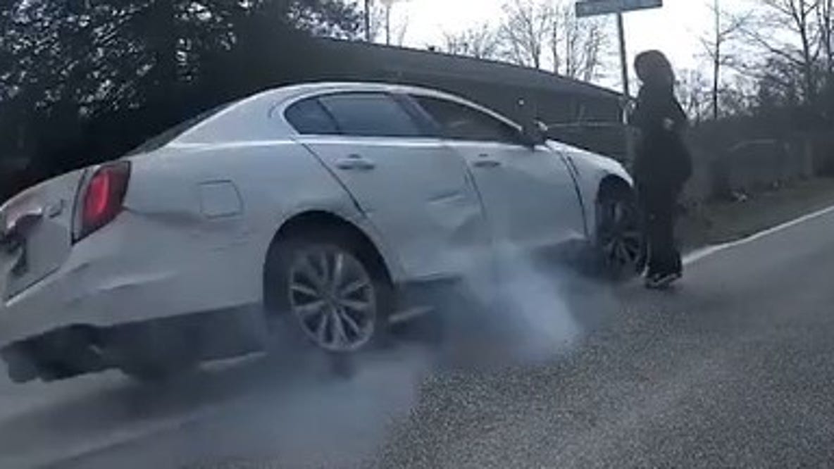 Video: Driver nearly hits child after illegally passing school bus