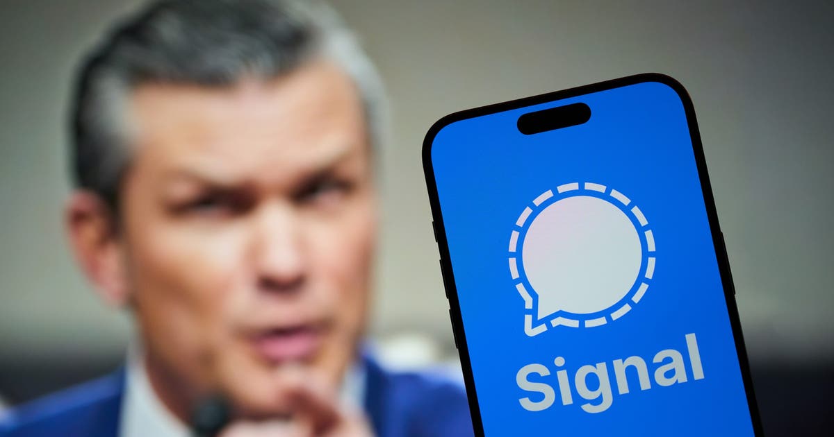 'The Atlantic' publishes Signal group chat that shared attack plans ...