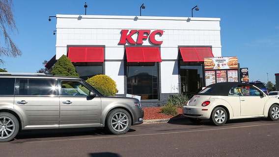 AI will soon be taking your drive-thru orders at 500 Taco Bell, Pizza Hut, KFC locations