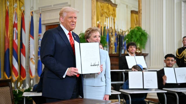 Trump signs order to 'begin eliminating' Department of Education