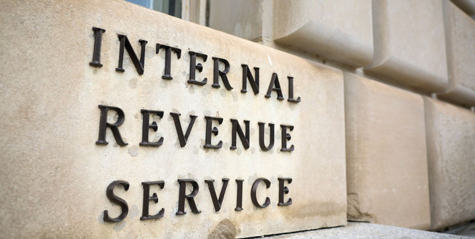 The IRS’ Average Tax Refund Grew This Year: Up to $3,453 Could Be Yours