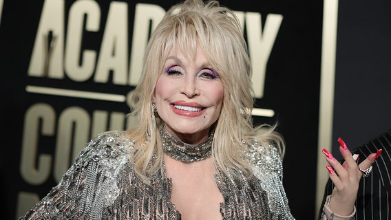 Dolly Parton supporters push petition to rename Nashville airport: 'Departin' from Parton!'