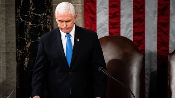 Pence receiving Profile in Courage Award from JFK Library Foundation