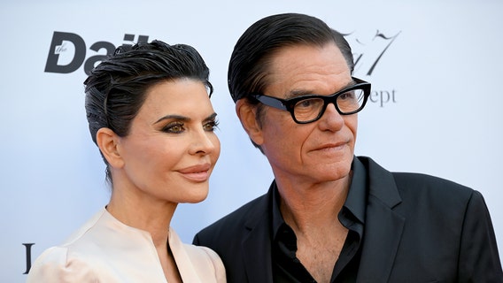 Lisa Rinna threatened to kill husband Harry Hamlin amid postpartum depression