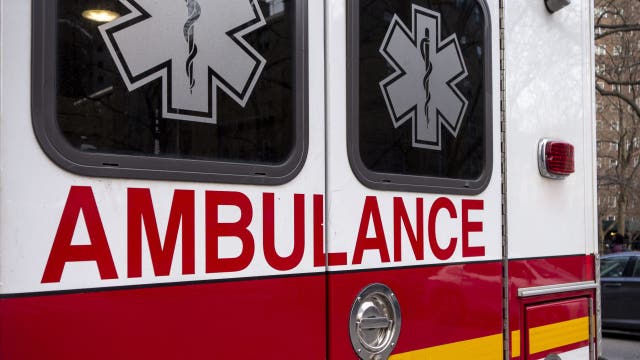 Kansas City firefighter dies after patient stabs him in ambulance