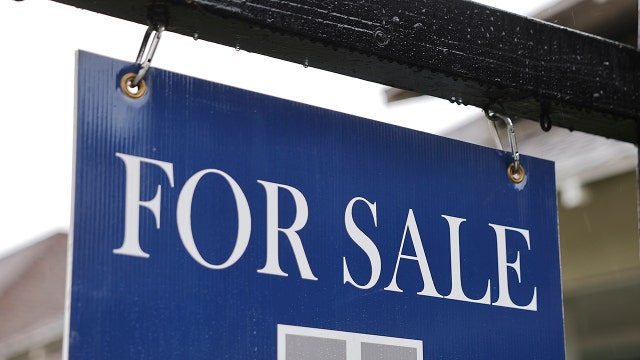 Mortgage rates jump as tariffs hit markets; biggest spike in nearly a year