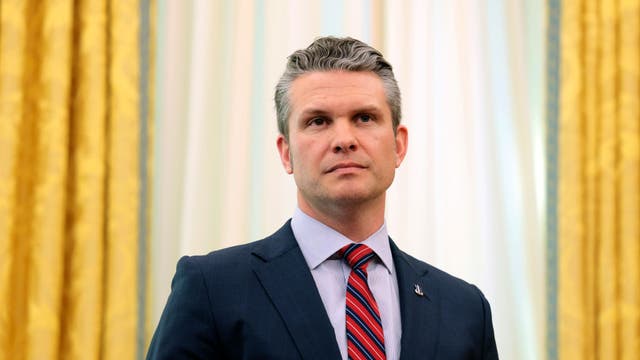 Plane carrying DOD Secretary Pete Hegseth makes unscheduled landing in U.K. due to cracked windshield