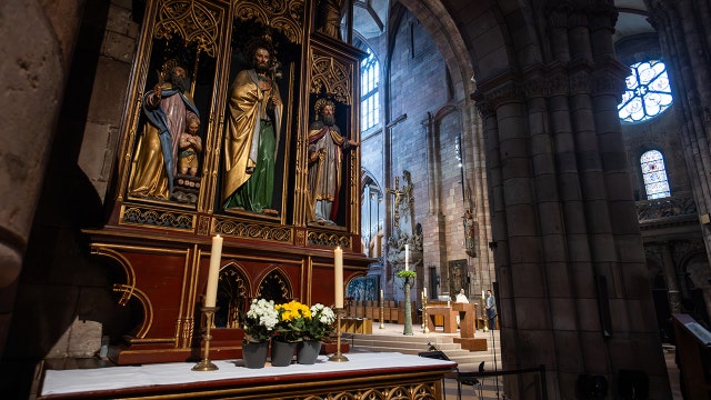 Are banks open on Easter Monday? What to know