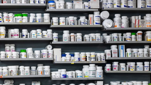 Trump executive order targets prescription drug prices