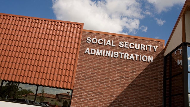 Social Security reclassifies thousands of living immigrants as dead; cancels numbers