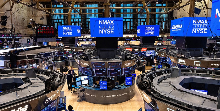 Stock market today: Dow and S&P 500 continue decline amid Trump tariffs: live updates