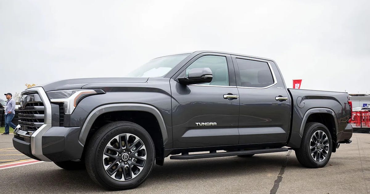 Toyota recalls over 443,000 trucks for potential reverse light