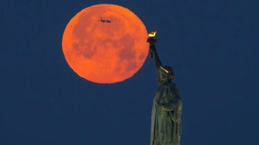 Here’s what to watch for in the early-summer night skies