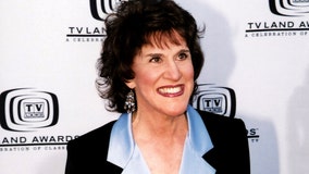 Ruth Buzzi, 'Laugh-In' comedian, dies at 88