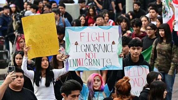 Trump administration stops scheduling of new student visa interviews