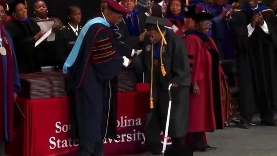 Vietnam veteran, 79, graduates from college to keep 'mind and body updated'