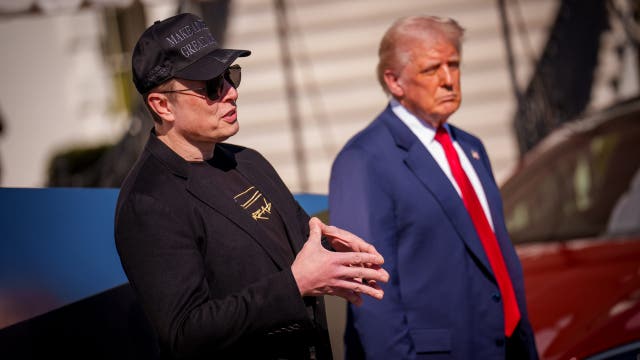 Elon Musk gets White House send-off from President Trump