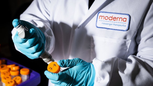 Combo flu and COVID-19 shot shows promise in new Moderna study