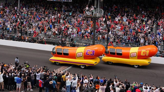‘Slaw Dog' wins first-ever Wienie Race at Indianapolis Motor Speedway
