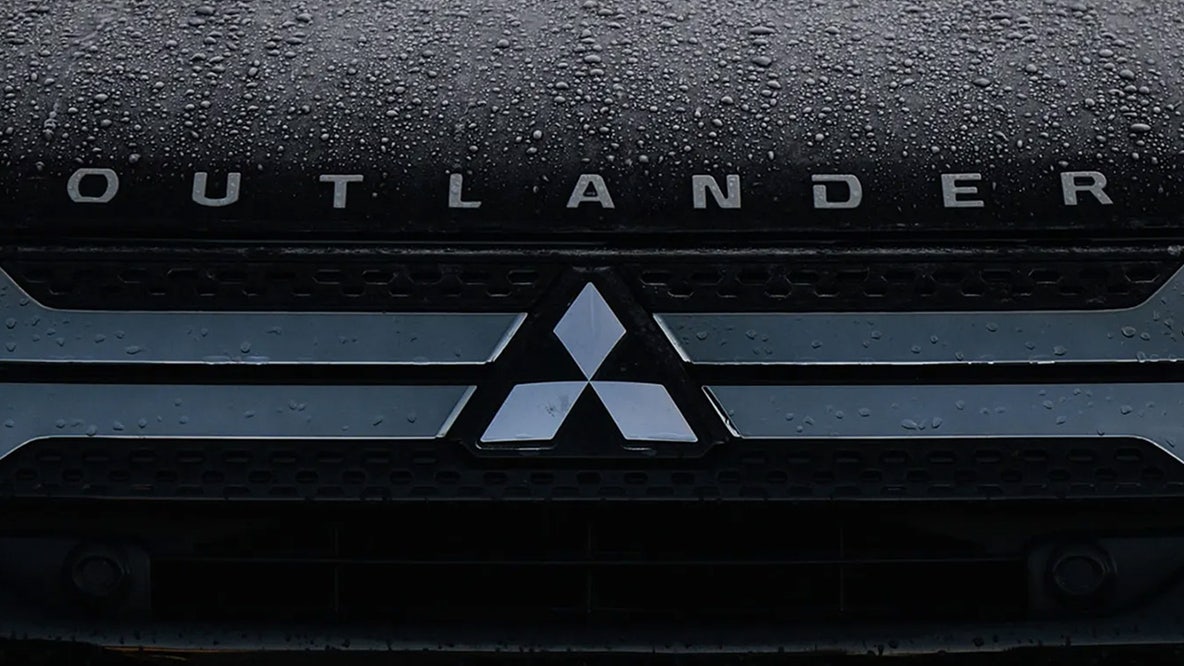 Mitsubishi recalls nearly 200,000 vehicles due to rearview camera issue