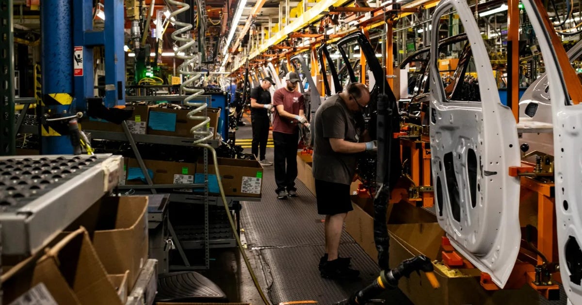 gm-plant-fort-wayne-getty.jpg?