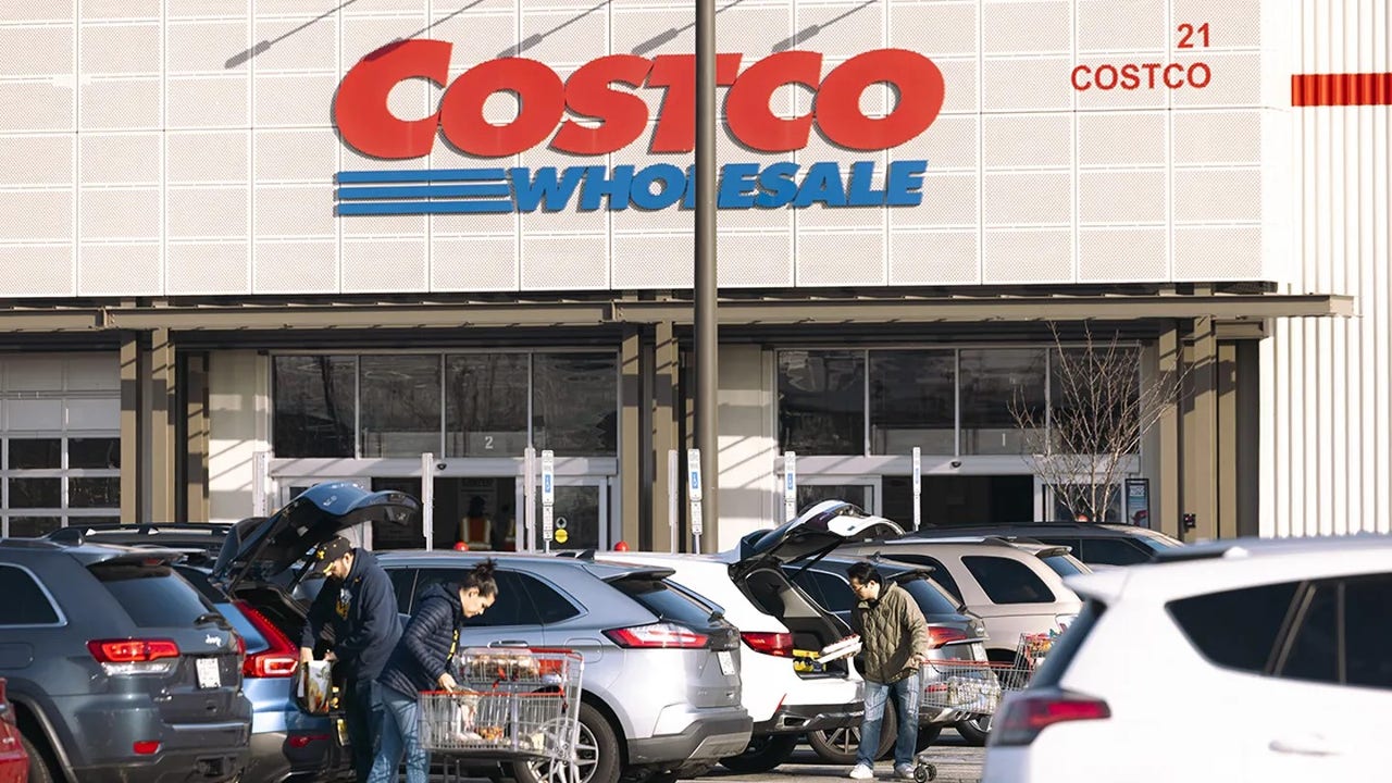 Costco Jumps on the Scan-and-Go Bandwagon: Testing New Tech to Beat the Queues