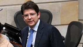 Right-wing Colombian presidential candidate shot at rally