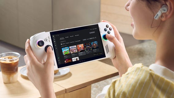 Xbox Ally: Handheld console releasing later this year