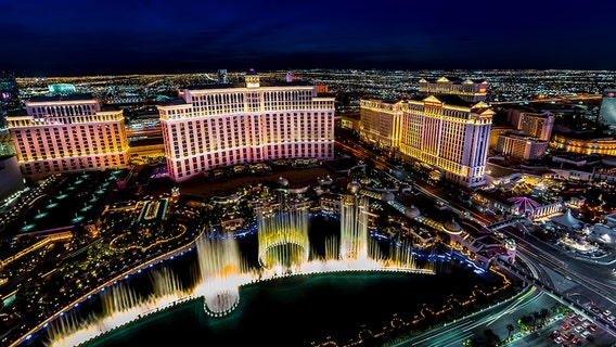 Manhunt underway after deadly shooting on Las Vegas strip near tourist hotspot