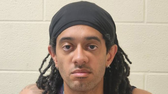 Deputies: Ohio delivery driver offered vapes, alcohol for sex with girls