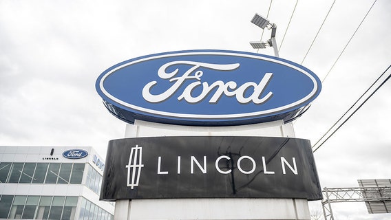 Ford recalls over 130,000 Lincoln Aviators due to risk of parts detaching while driving