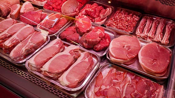 Meat prices stay high as cattle numbers hit lowest level since 1950s