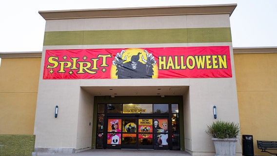 Spirit Halloween to hire 50,000 workers for the upcoming season
