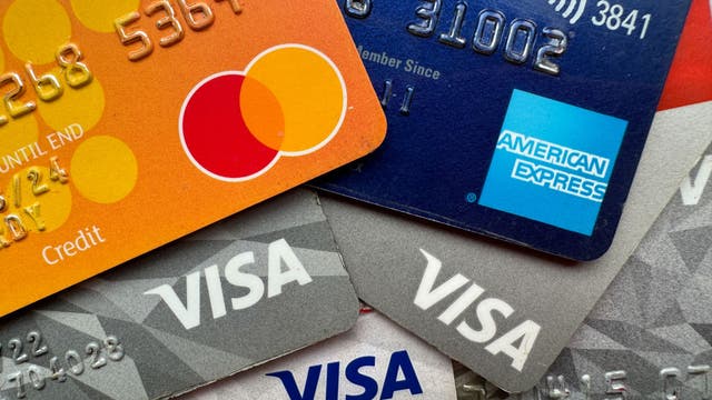 These cities have the highest and lowest credit card debts in 2025
