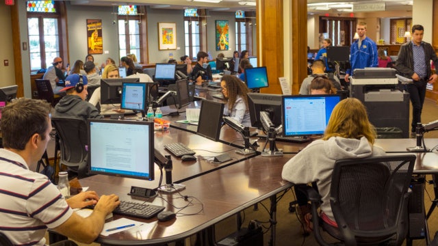 Scammers using AI to steal college financial aid: What we know