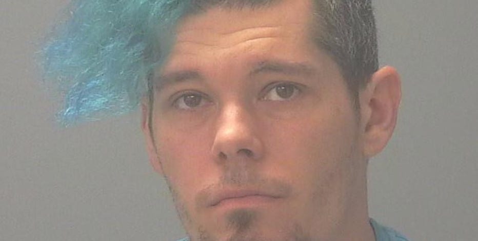 Florida woman rescued after leaving note in sandwich shop: 'Please help me'