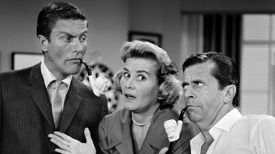 Dick Van Dyke, 99, skips out on comedy event due to illness | FOX 32