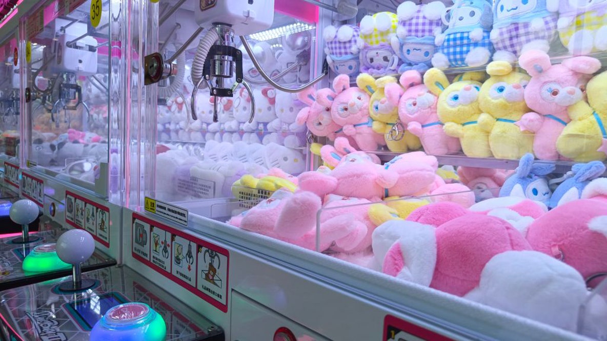 Ohio boy crawls into claw machine, gets stuck, rescued with pride bruised but unharmed